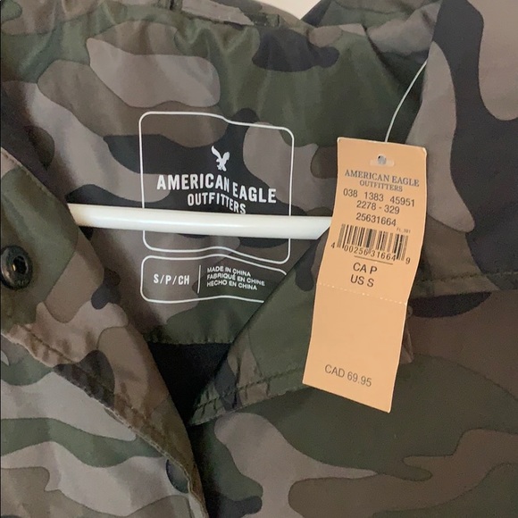 American Eagle camo windbreaker - Picture 2 of 4